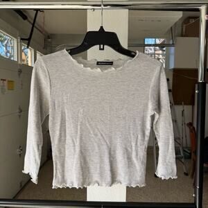 Brandy Melville Crop Top Womens Gray Ribbed Lettuce Trim Long Sleeve Scoop Neck